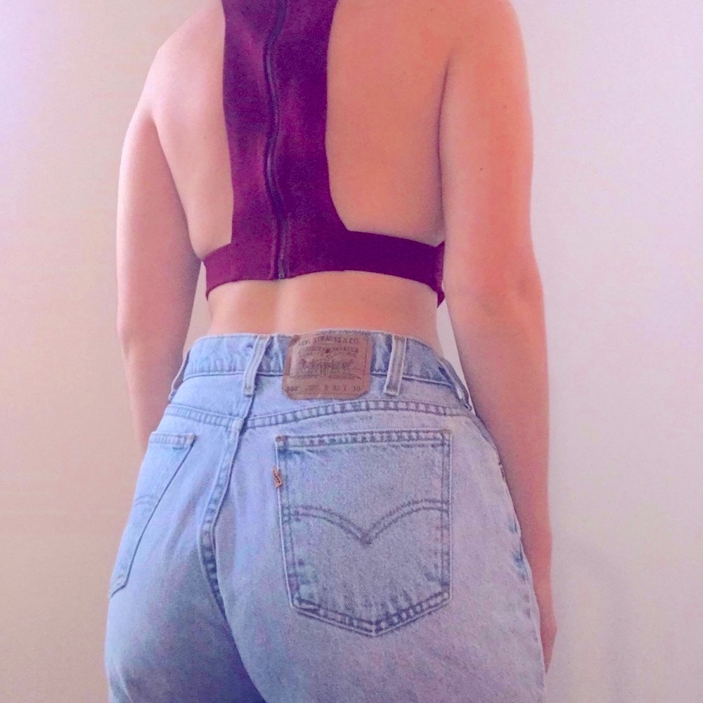 Tobi maroon back zip crop top